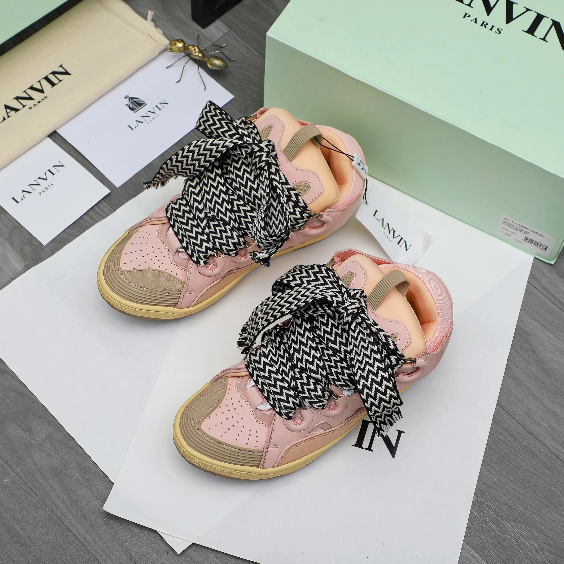 Men's shoes 💰740 [Lanvin] Lanvin high-end quality original couple's casual shoes - Upper: imported cowhide leather splicing breathable mesh - Inner lining: Lycra elastic lining - Outsole: original rubber outsole - Super high quality control·Fine workmanship: highlighted (high-end·luxury·grade) -Size: 36-45 (45 can be customized)
